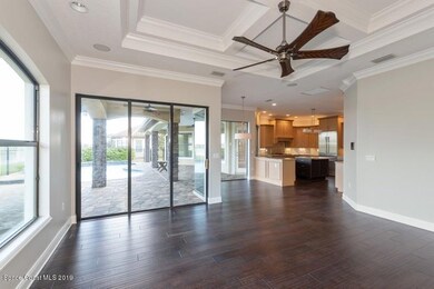 06_4968DusonWay_94_FamilyRoomKitchen_Fle