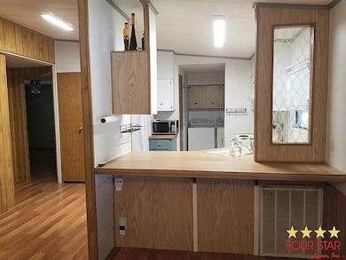 4729 10th Street Ct E unit 70, Bradenton, FL 34203 - photo 5