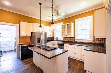 1207 N Madison St, Albany, GA 31701 - photo 7