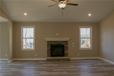 5675 Victory Dr, Columbus, IN 47203 - photo 2