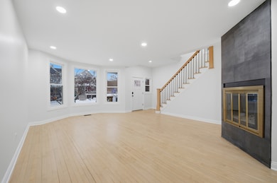 3143 N Sawyer Ave, Chicago, IL 60618 - photo 6