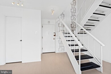 Watergate East Residences unit 708-N, Washington, DC 20037 - photo 7