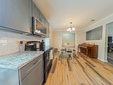 21-Kitchen  (14)