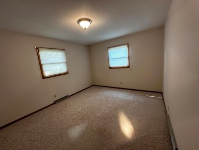1605 E 5th Ave, Mitchell, SD 57301 - photo 7
