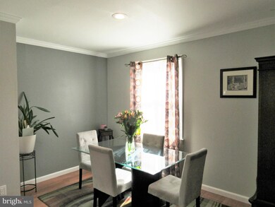 5607 Rollins Ln, Capitol Heights, MD 20743 - photo 4