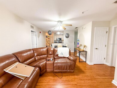 835 SW 9th St unit 108, Gainesville, FL 32601 - photo 6