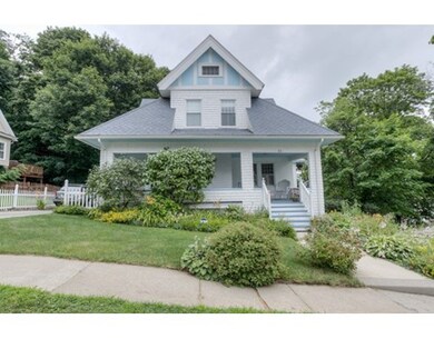 22 Havelock Rd, Worcester, MA 01602 - photo 2