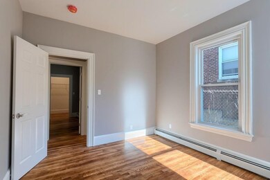 40 Nahant Place unit 1, Lynn, MA 01902 - photo 5