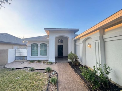 2064 Lima Loop, Laredo, TX 78045 - photo 7