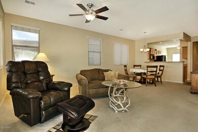 6710 W Mockingbird Way-large-004-010-Spa