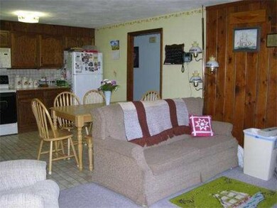 4 Farnum Rd, Buzzards Bay, MA 02532 - photo 5