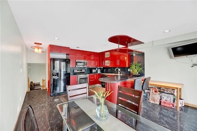 200 Wellington Ct, Staten Island, NY 10314 - photo 6