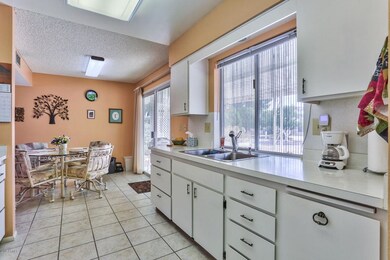 Kitchen_3