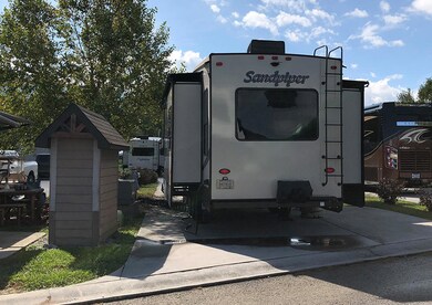 Lot 51
