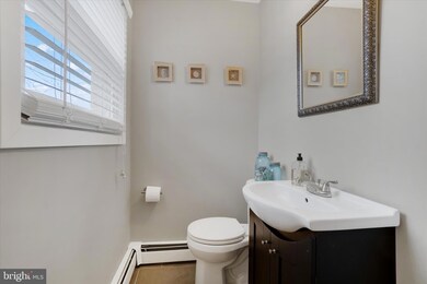 417 Rushmore Dr, York, PA 17402 - photo 5