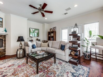 5735 Richmond Ave unit J, Dallas, TX 75206 - photo 4