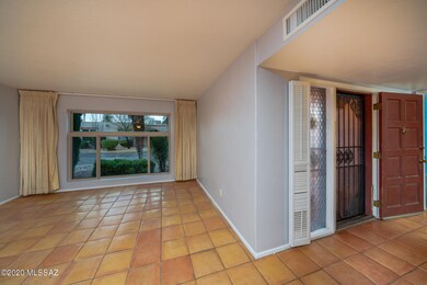 04 Entrance