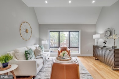 1420 Staples St NE unit 4, Washington, DC 20002 - photo 5