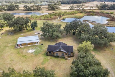 6750 Sutton Oaks Ln, Zephyrhills, FL 33541 - photo 7