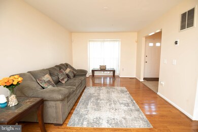 7 Kellys Ct, Windsor Mill, MD 21244 - photo 5