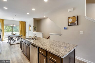 8223 Hollow Ct, Severn, MD 21144 - photo 3