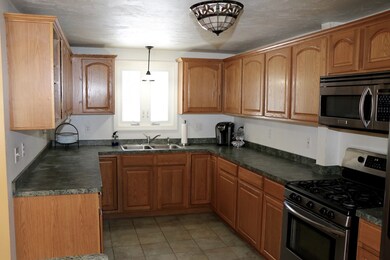 76 Mercury St, Weymouth, MA 02188 - photo 6