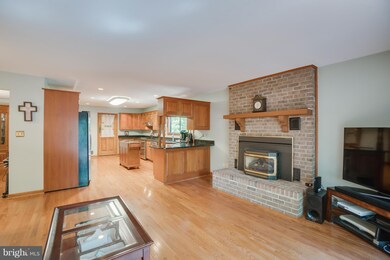 2101 Harpoon Dr, Stafford, VA 22554 - photo 5