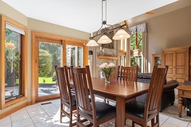 2005 Mustang Dr, Naperville, IL 60565 - photo 7