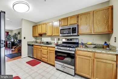 4905 Lockard Dr, Owings Mills, MD 21117 - photo 6