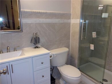 312 Charles St, Statesville, NC 28677 - photo 5