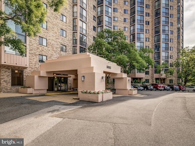 Montebello unit 1110, Alexandria, VA 22303 - photo 5