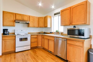 321 Beverly Ave, Medical Lake, WA 99022 - photo 7