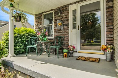 20 Fox Run Rd unit 20, Blackstone, MA 01504 - photo 2