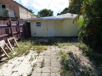 408 NW 97th St, Miami, FL 33150 - photo 7