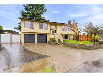 2185 SW 9th Ct, Gresham, OR 97080 - photo 2