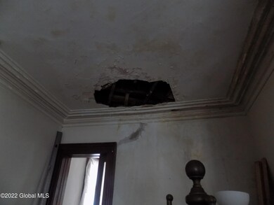 105 Ten Broeck St, Albany, NY 12210 - photo 4