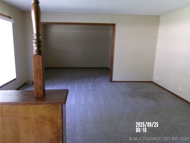 2105 Neptune Ct, Bartlesville, OK 74006 - photo 4