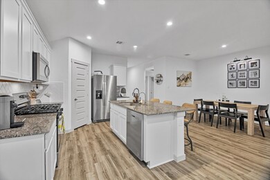 10002 Palm Royal Dr, Baytown, TX 77521 - photo 7