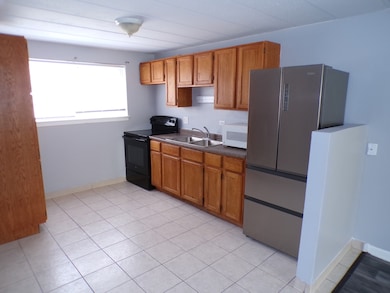 12548 Fairview Ave unit 2B, Blue Island, IL 60406 - photo 7