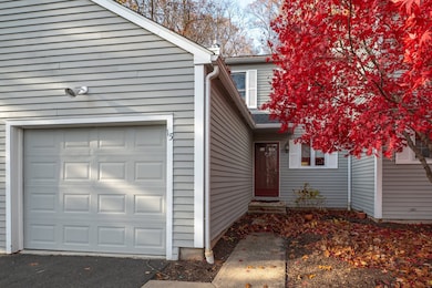 15 Quarry Village Rd unit 15, Cheshire, CT 06410 - photo 2