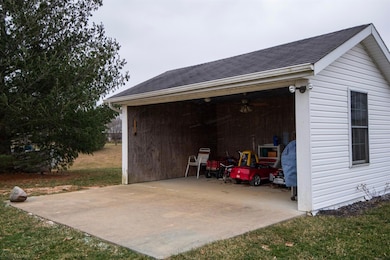 5233 N Hamburg Rd, Oldenburg, IN 47036 - photo 5