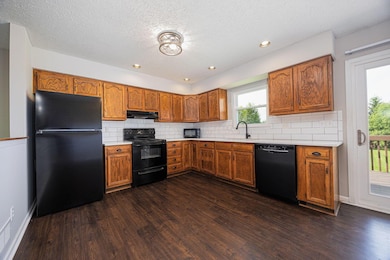 15-web-or-mls-Jenne Ross - 9721 State Rt
