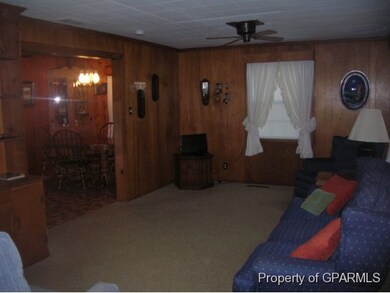201 S McCaskey Rd, Williamston, NC 27892 - photo 5