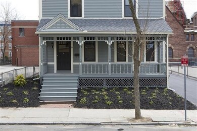 32 Temple St, Springfield, MA 01105 - photo 2