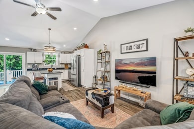 34-web-or-mls-75-stone-brooke-dr