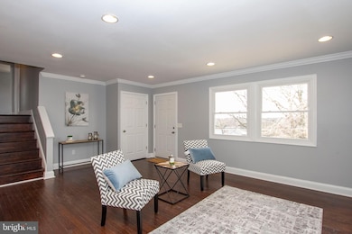 8727 Oakleigh Rd, Parkville, MD 21234 - photo 5