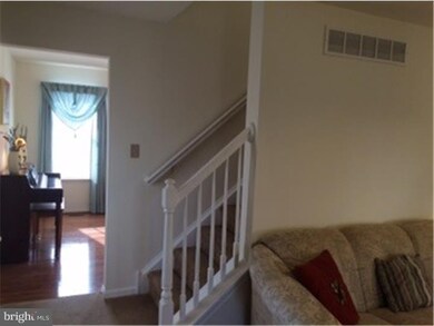 108 W Flagstone Dr, Newark, DE 19702 - photo 2