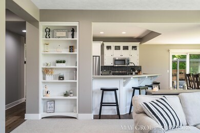 Living Area/Kitchen