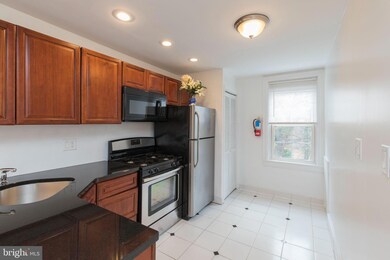 50 E Main St unit 2, Moorestown, NJ 08057 - photo 6
