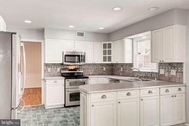 13815 N Gate Ln, Silver Spring, MD 20906 - photo 7